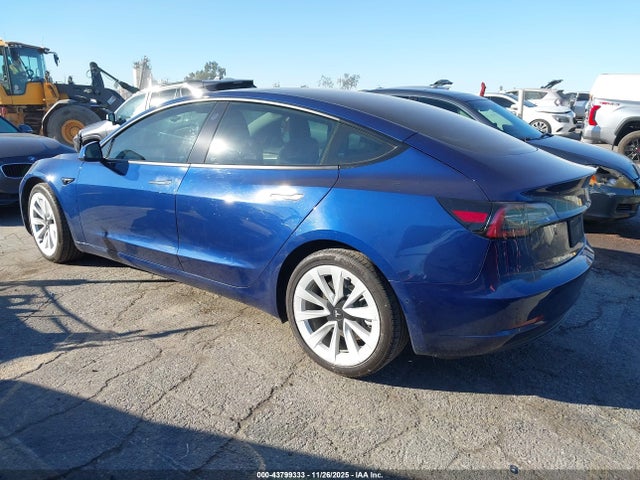 2022 TESLA MODEL 3 5YJ3E1EA0NF235089 Photo 2