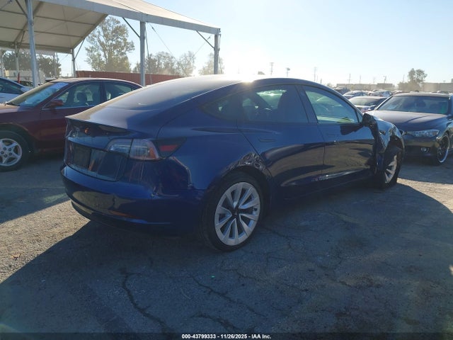 2022 TESLA MODEL 3 5YJ3E1EA0NF235089 Photo 3