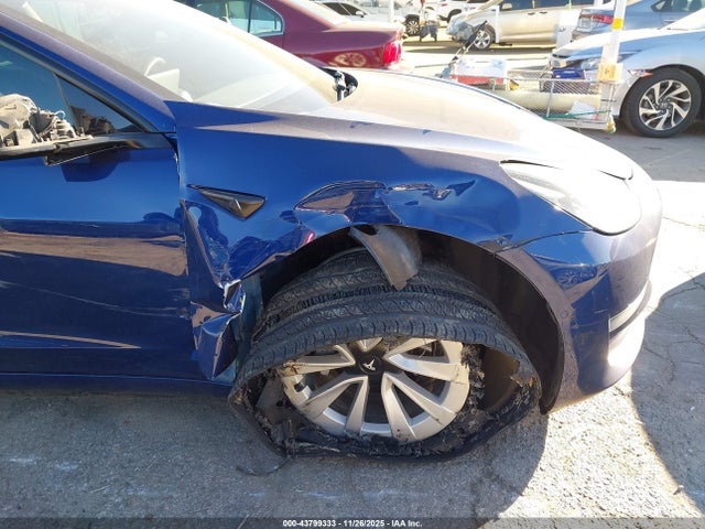 2022 TESLA MODEL 3 5YJ3E1EA0NF235089 Photo 5