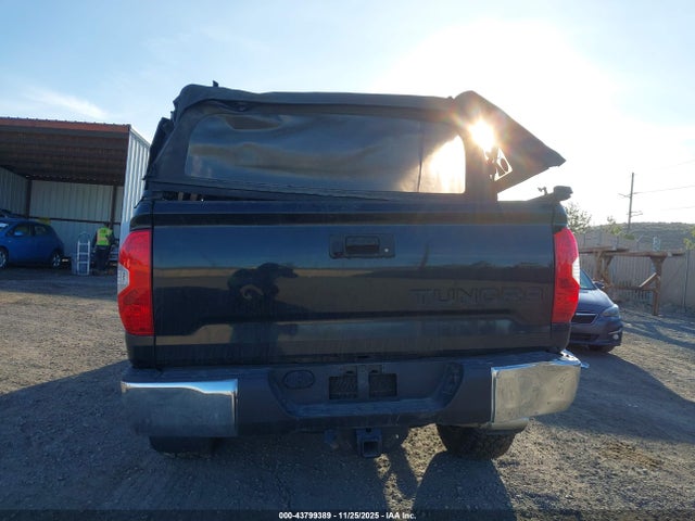5TFHY5F1XHX621919 Toyota Tundra Limited 5.7l V8