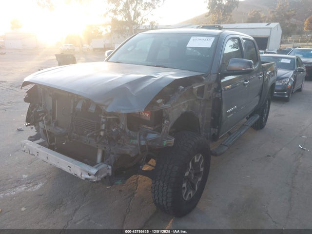 3TMAZ5CN4GM011461 Toyota Tacoma Trd Off Road
