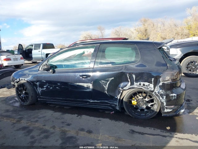 2011 Volkswagen Gti 2-door მანქანა იყიდება აუქციონზე, vin: WVWEV7AJ1BW050946, აუქციონის ნომერი: 43799505