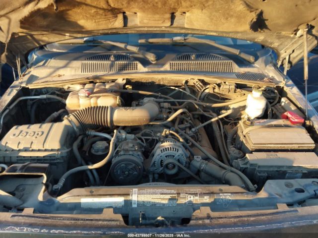 2005 JEEP LIBERTY 1J4GL38K15W682639 Photo 9