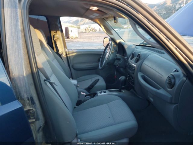 2005 JEEP LIBERTY 1J4GL38K15W682639 Photo 4