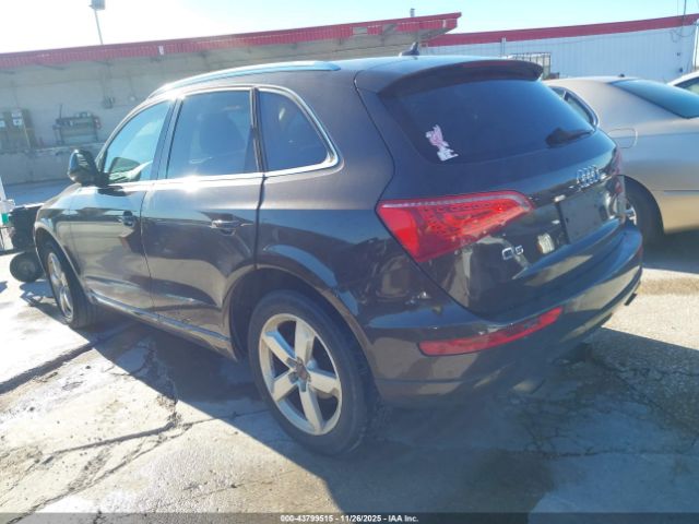 2011 AUDI Q5 WA1LFAFP6BA032884 Photo 2