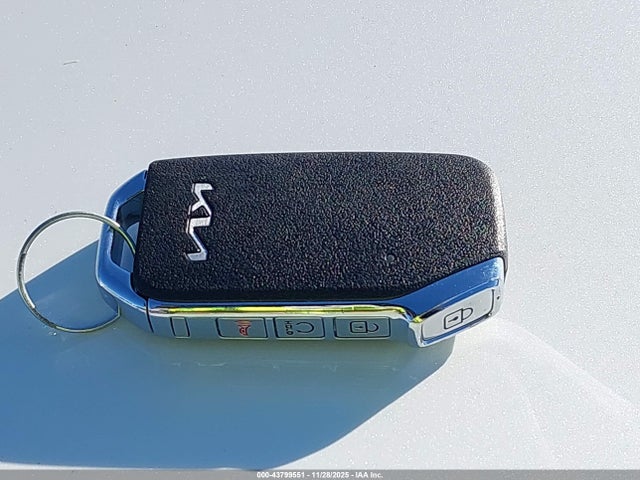 KIA Niro Ex Touring 2024 KNDCR3LE0R5184044 Image 11