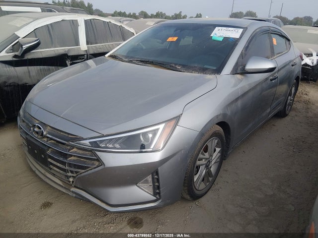5NPD84LF0LH573263 Hyundai ELANTRA SEL
