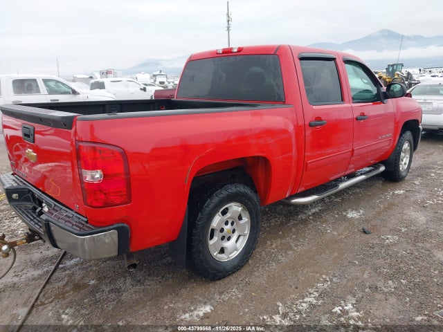 2012 CHEVROLET SILVERADO 1500 1GCPKSE7XCF106077 Photo 3