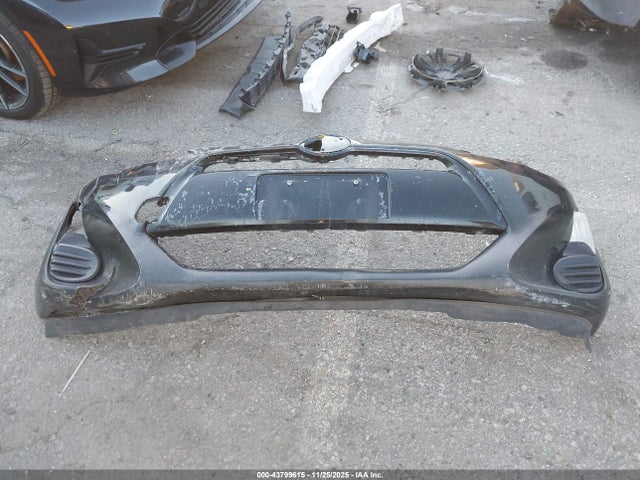 JTDKDTB38G1121062 Toyota Prius C Two