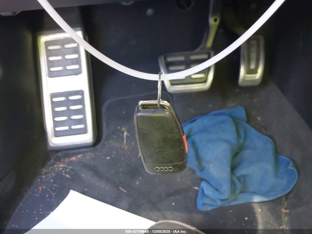 2018 AUDI A3 E-TRON WAUUPBFF7JA112002 Photo 10