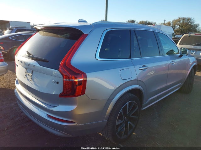 2022 VOLVO XC90 YV4A22PK8N1785402 Photo 3