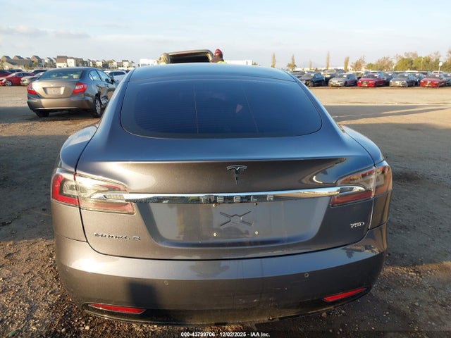 Tesla Model S 100d/60d/75d/90d/p100d 2017 5YJSA1E22HF231680 Image 17
