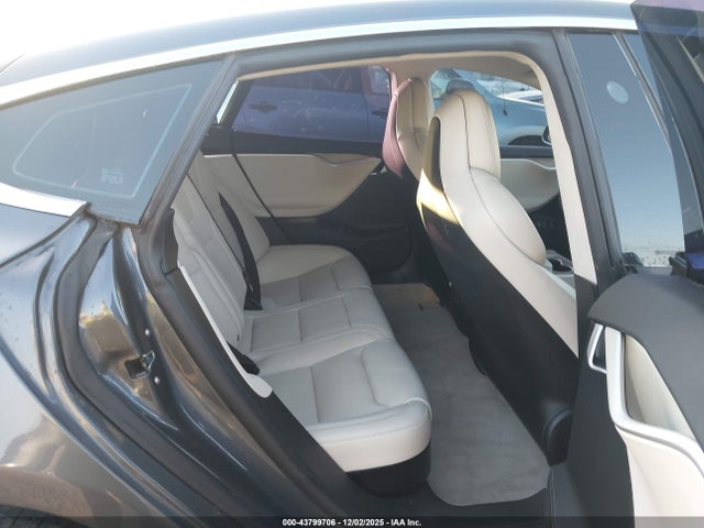 2017 TESLA MODEL S 5YJSA1E22HF231680 Photo 7