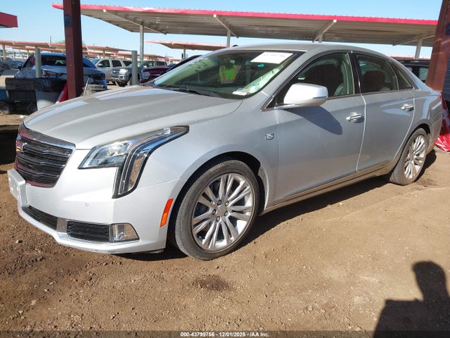 2018 CADILLAC XTS 2G61N5S36J9155026 Photo 1