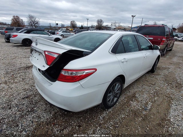 2015 Toyota Camry Se მანქანა იყიდება აუქციონზე, vin: 4T1BF1FK2FU018227, აუქციონის ნომერი: 43799771