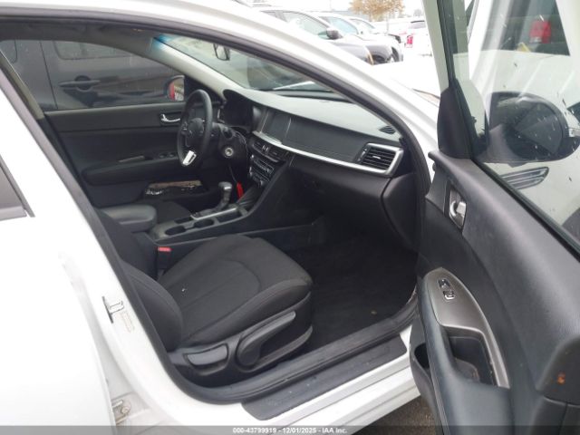 2019 KIA OPTIMA 5XXGT4L38KG372285 Photo 4