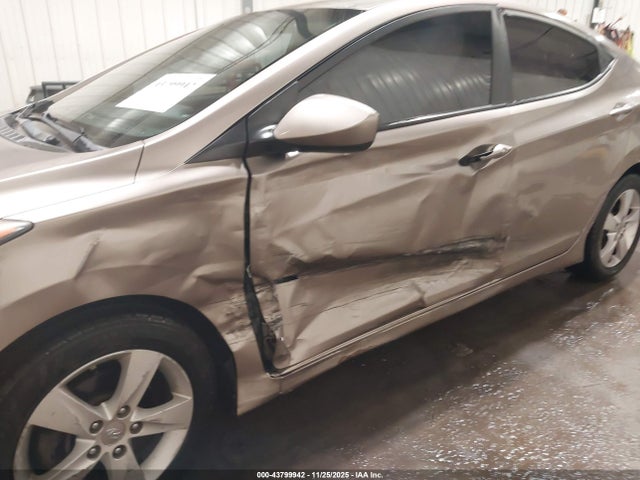 Продаж на аукціоні авто 2013 Hyundai Elantra Gls, vin: 5NPDH4AE4DH348548, номер лоту: 43799942