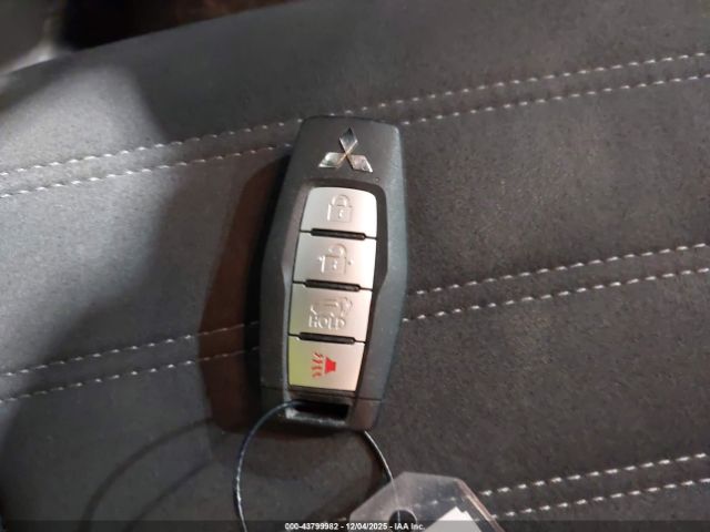 2024 MITSUBISHI OUTLANDER JA4J4VA81RZ075268 Photo 10