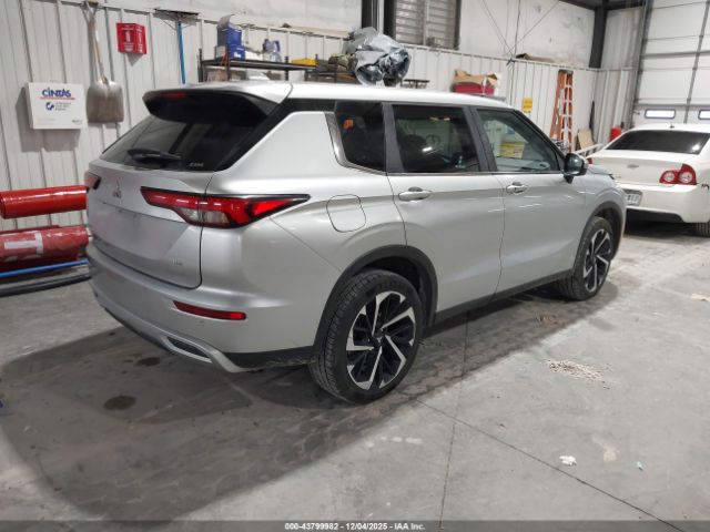 2024 MITSUBISHI OUTLANDER JA4J4VA81RZ075268 Photo 3