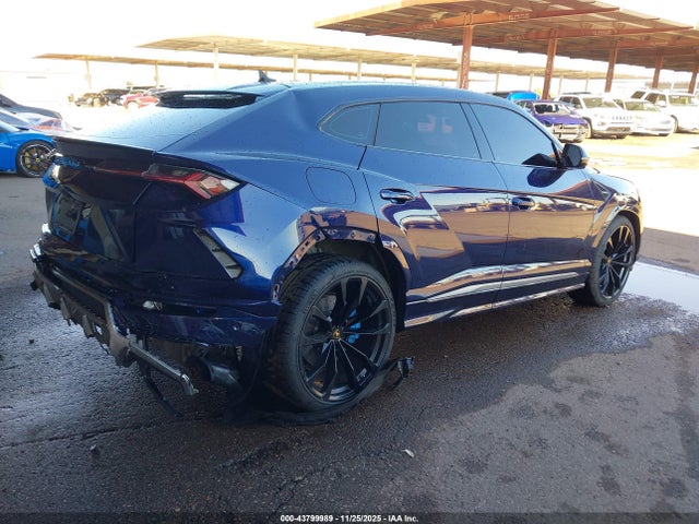 2020 LAMBORGHINI URUS ZPBUA1ZL9LLA10281 Photo 3
