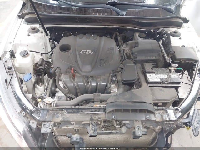 KNAGM4A71F5617650 KIA Optima Lx