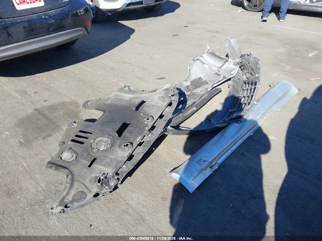 KNDCC3LC9H5065682 KIA NIRO EX