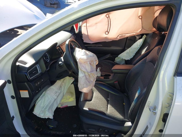 KNDCC3LC9H5065682 KIA NIRO EX