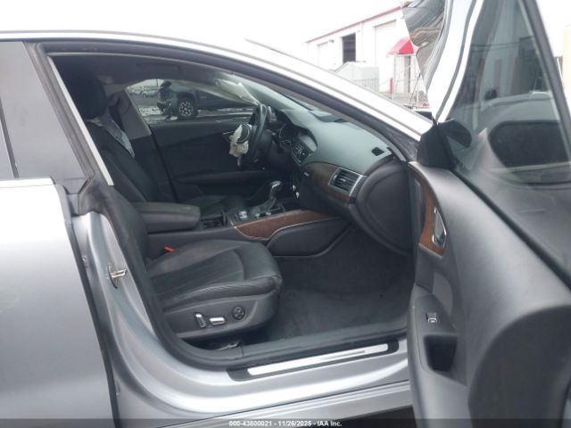 2016 AUDI A7 WAU2GAFC7GN008571 Photo 4