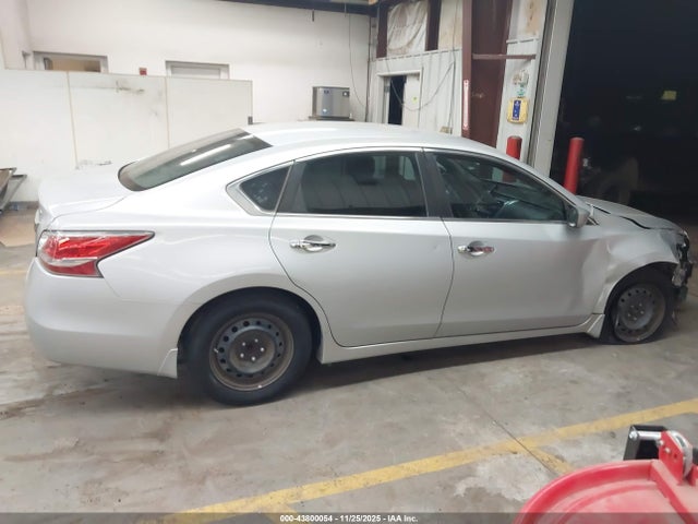 1N4AL3AP3FN903172 Nissan Altima 2.5 S