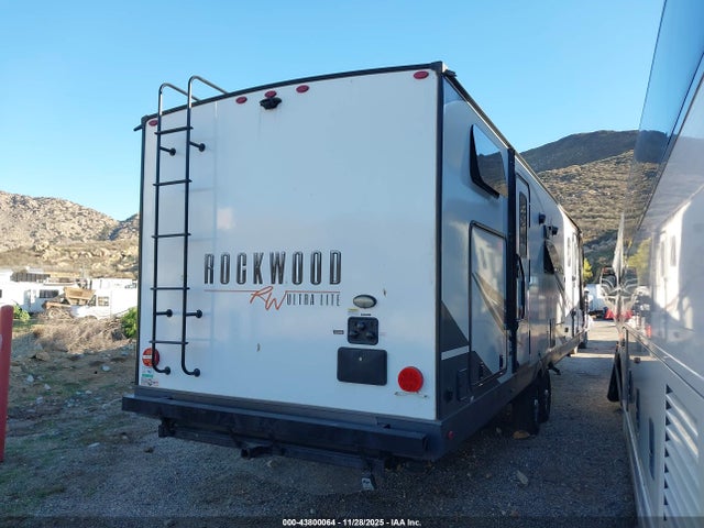 4X4TRLE25NZ178174 Forest River Rockwood