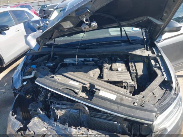 2023 VOLKSWAGEN TIGUAN 3VVRB7AX2PM055158 Photo 9