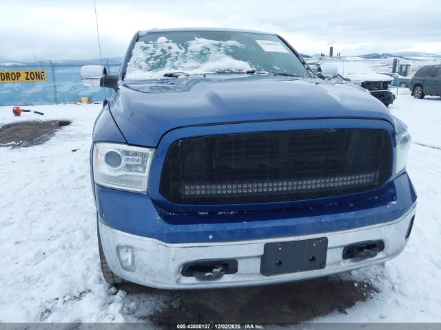 2015 Ram 1500 Laramie მანქანა იყიდება აუქციონზე, vin: 1C6RR7VT1FS759592, აუქციონის ნომერი: 43800107