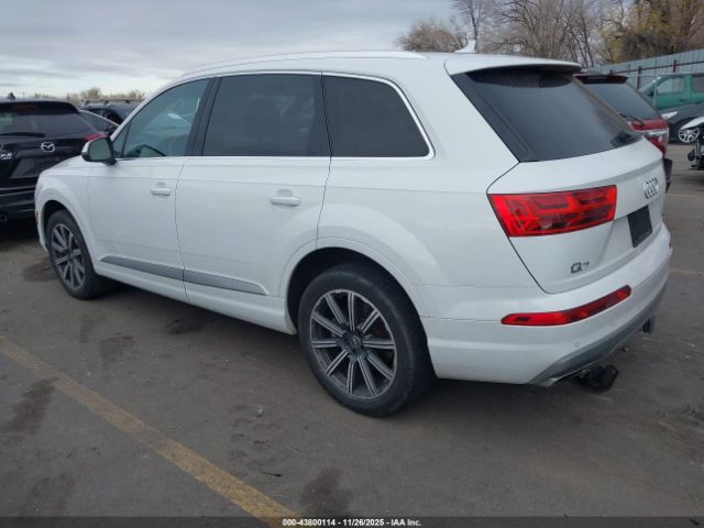 2017 AUDI Q7 WA1LAAF71HD018090 Photo 2