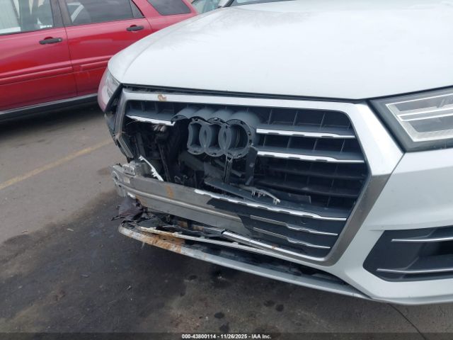2017 AUDI Q7 WA1LAAF71HD018090 Photo 5