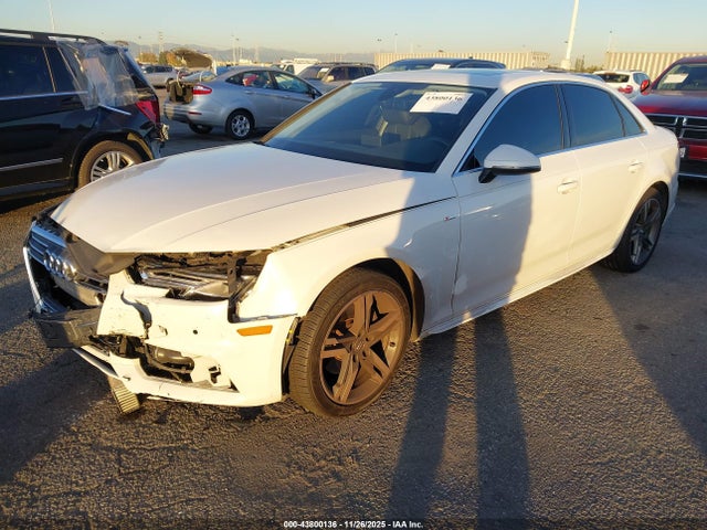 2018 AUDI A4 WAULMAF46JA073707 Photo 1