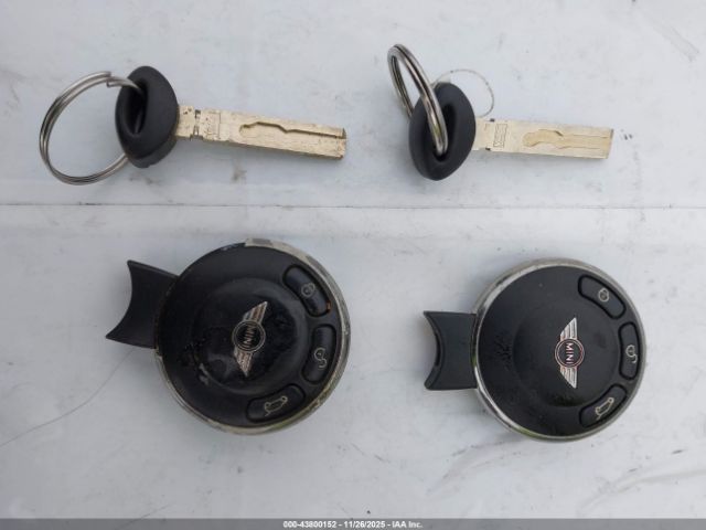 2007 MINI COOPER WMWMF33587TL68408 Photo 10