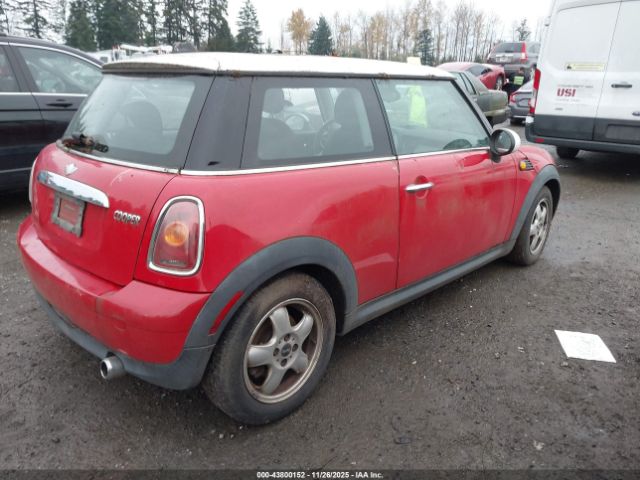 2007 MINI COOPER WMWMF33587TL68408 Photo 3