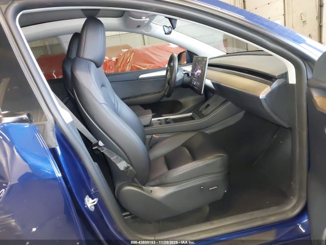 Продажа на аукционе авто 2023 Tesla Model Y, vin: 7SAYGDEEXPF763345, номер лота: 43800153