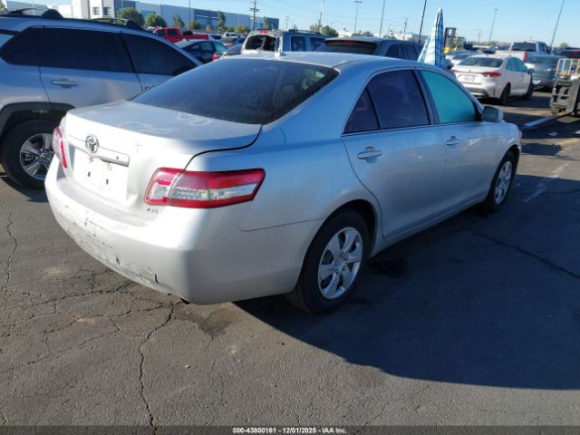 2011 TOYOTA CAMRY 4T1BF3EK3BU700086 Photo 3