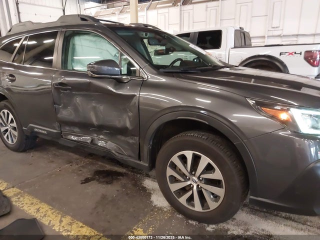 4S4BTAEC1L3194609 Subaru Outback Premium