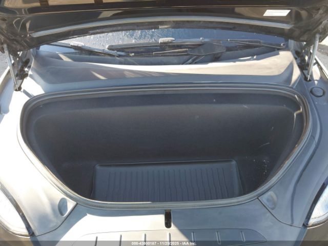 2023 TESLA MODEL X 7SAXCBE66PF428457 Photo 9