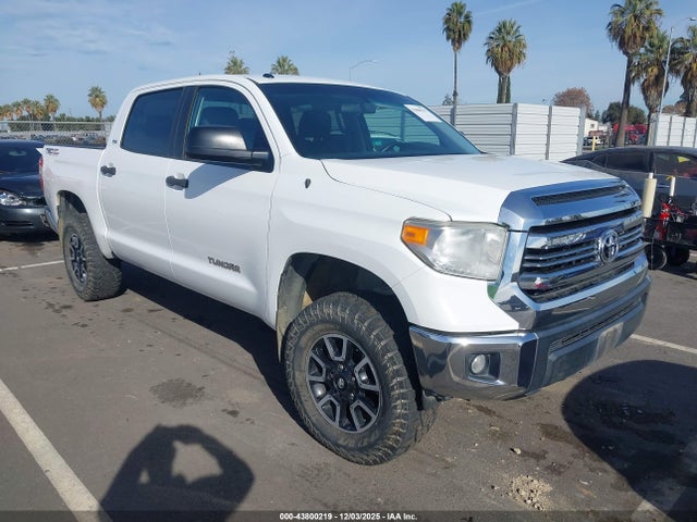Toyota Tundra 2016 5TFEM5F19GX107282 Image 14