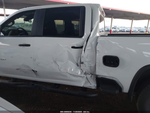2GC4KME73S1180140 Chevrolet Silverado 2500hd 4wd Standard Bed Custom