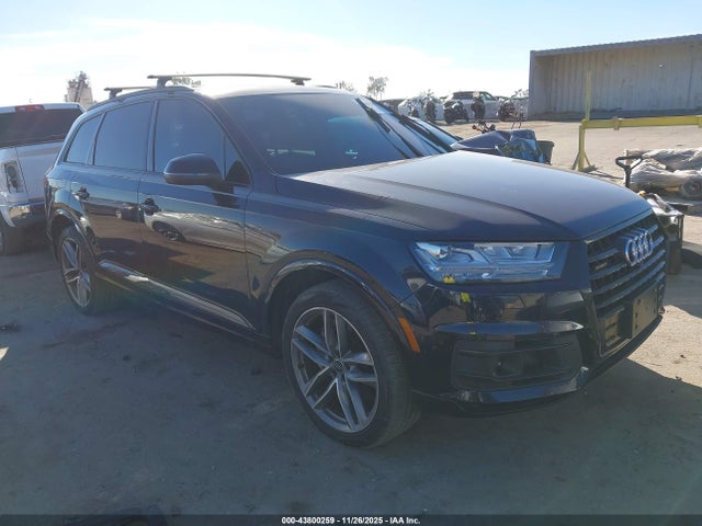 2017 AUDI Q7 WA1VAAF74HD046412 Photo 0