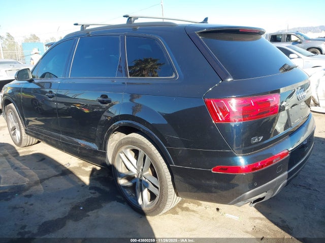 2017 AUDI Q7 WA1VAAF74HD046412 Photo 2