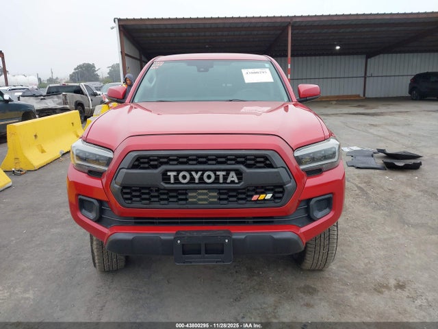 5TFAX5GNXJX112456 Toyota Tacoma Sr
