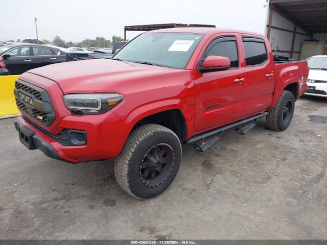 5TFAX5GNXJX112456 Toyota Tacoma Sr