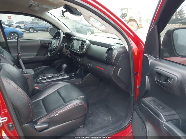 5TFAX5GNXJX112456 Toyota Tacoma Sr