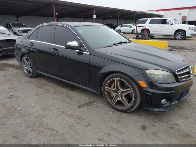 2009 MERCEDES-BENZ C 63 AMG WDDGF77X69F269595