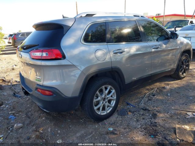 2016 JEEP CHEROKEE 1C4PJMCS5GW134560 Photo 3